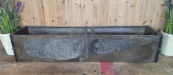 Vintage Reclaimed Metal Galvanised Riveted 5ft Garden Planter Feeder Trough Tub