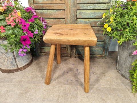 Vintage Reclaimed Rustic Wooden Milking Stool Side Table Bench Plant Stand
