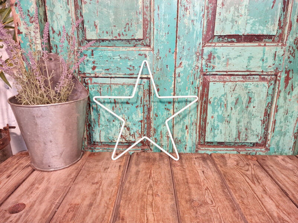 Rustic Reclaimed Vintage White Chippy Metal Star Home Garden Wall Decor