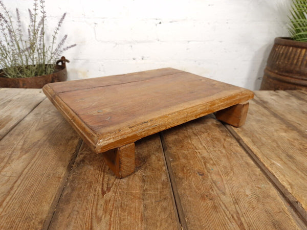 Vintage Rustic Solid Wooden Serving Platter Tray Table Stand Chopping Board