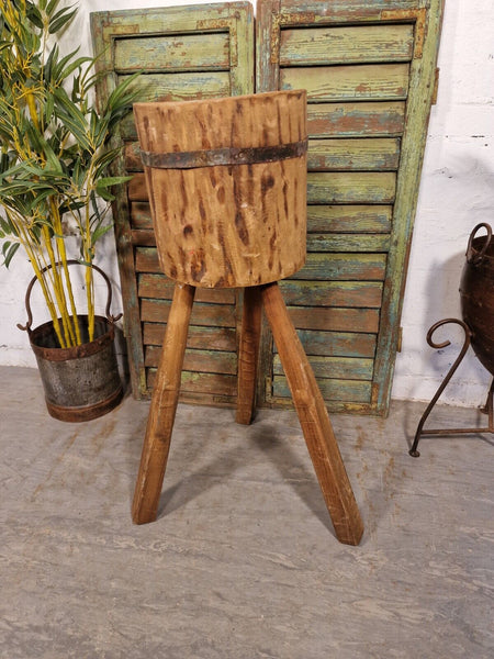 Vintage Reclaimed Rustic Wooden Stump Chopping Block Lamp Side Table Plant Stand
