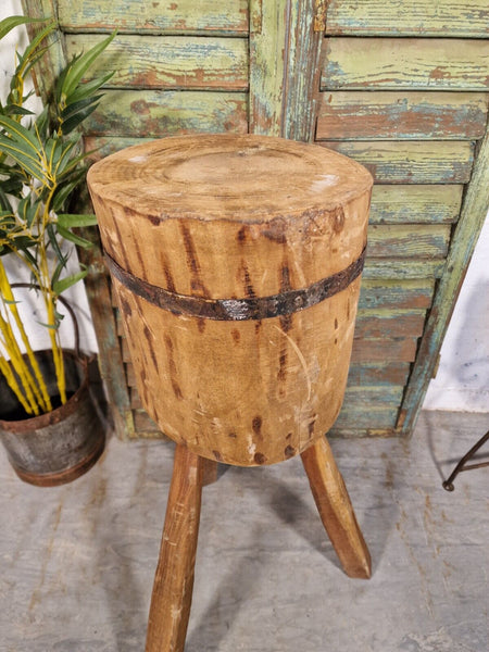 Vintage Reclaimed Rustic Wooden Stump Chopping Block Lamp Side Table Plant Stand
