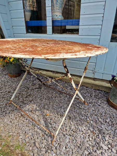 Vintage French Rustic Round Metal Folding Bistro Cafe Garden Patio Table