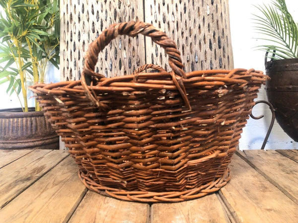 Large Vintage Hand Made Willow Storage Fruit Picking Log Linen Basket