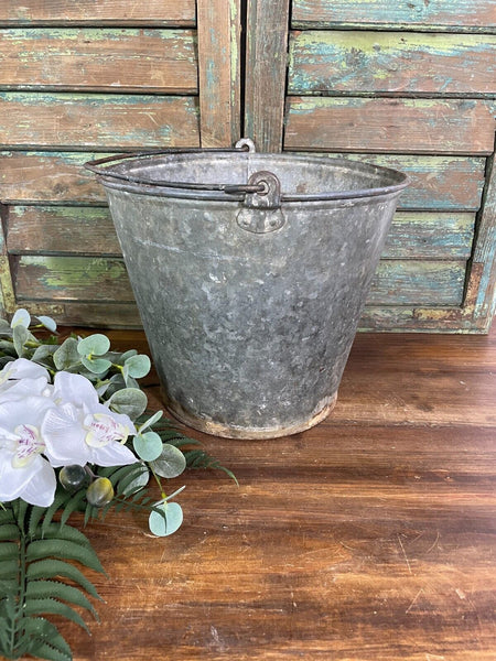 Vintage French European Galvanised Tub Fire Grain Bucket Pot Garden Planter