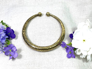 Hand Crafted Traditional Indian Brass Floral Decorative Women's Bangle Bracelet