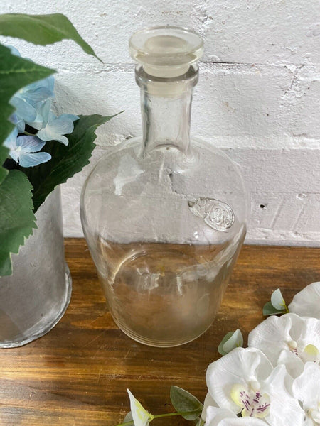 Large Antique Vintage Glass Apothecary Pharmacy Laboratory Chemist Shop Bottle