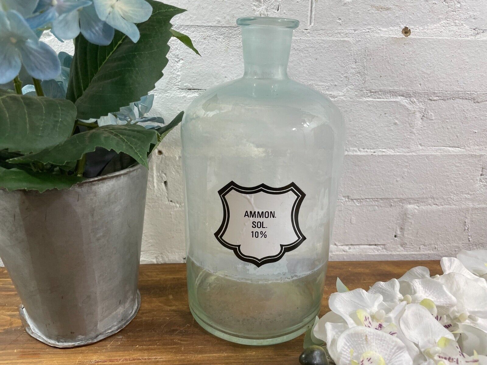 Large Antique Vintage Glass Apothecary Pharmacy Laboratory Chemist Shop Bottle
