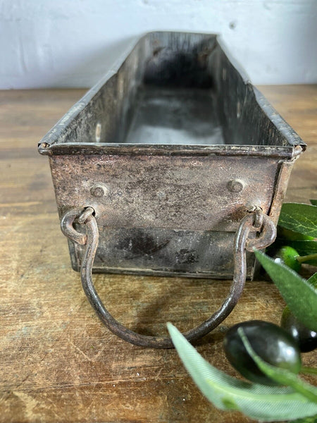 Vintage Rustic Galvanised Metal Candle Herb Planter Pen Desk Cutlery Bread Tray