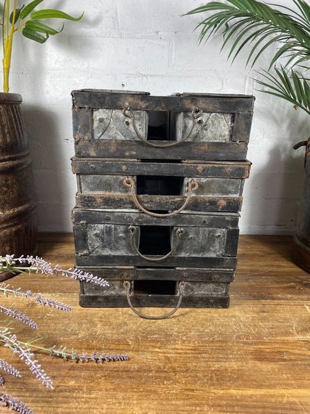 Vintage Rustic Galvanised Metal Herb Planter Desk Cutlery Condiments Bread Tray