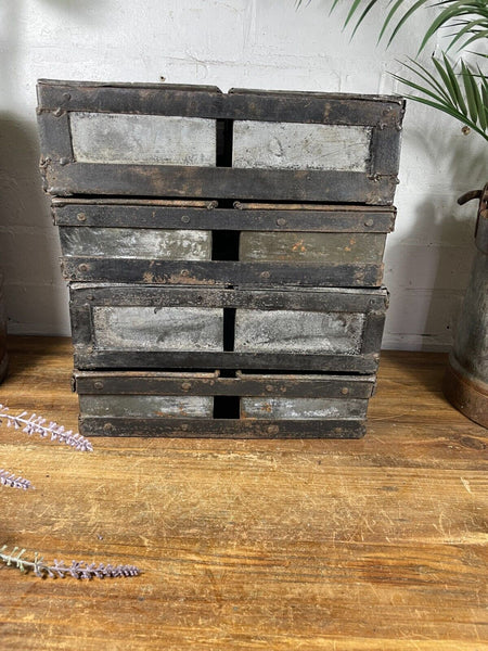 Vintage Rustic Galvanised Metal Herb Planter Desk Cutlery Condiments Bread Tray