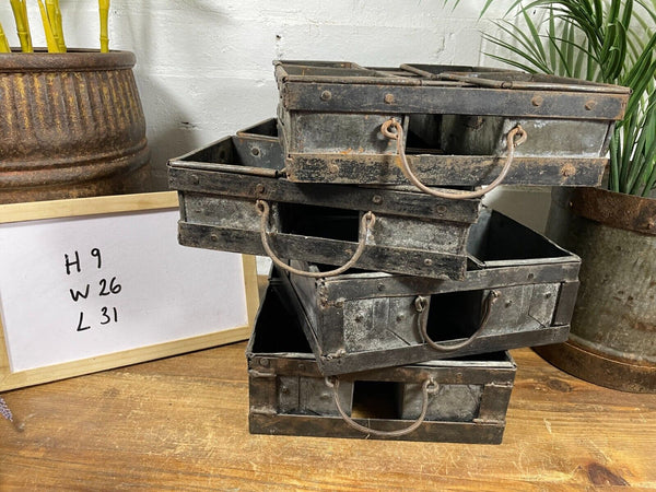Vintage Rustic Galvanised Metal Herb Planter Desk Cutlery Condiments Bread Tray