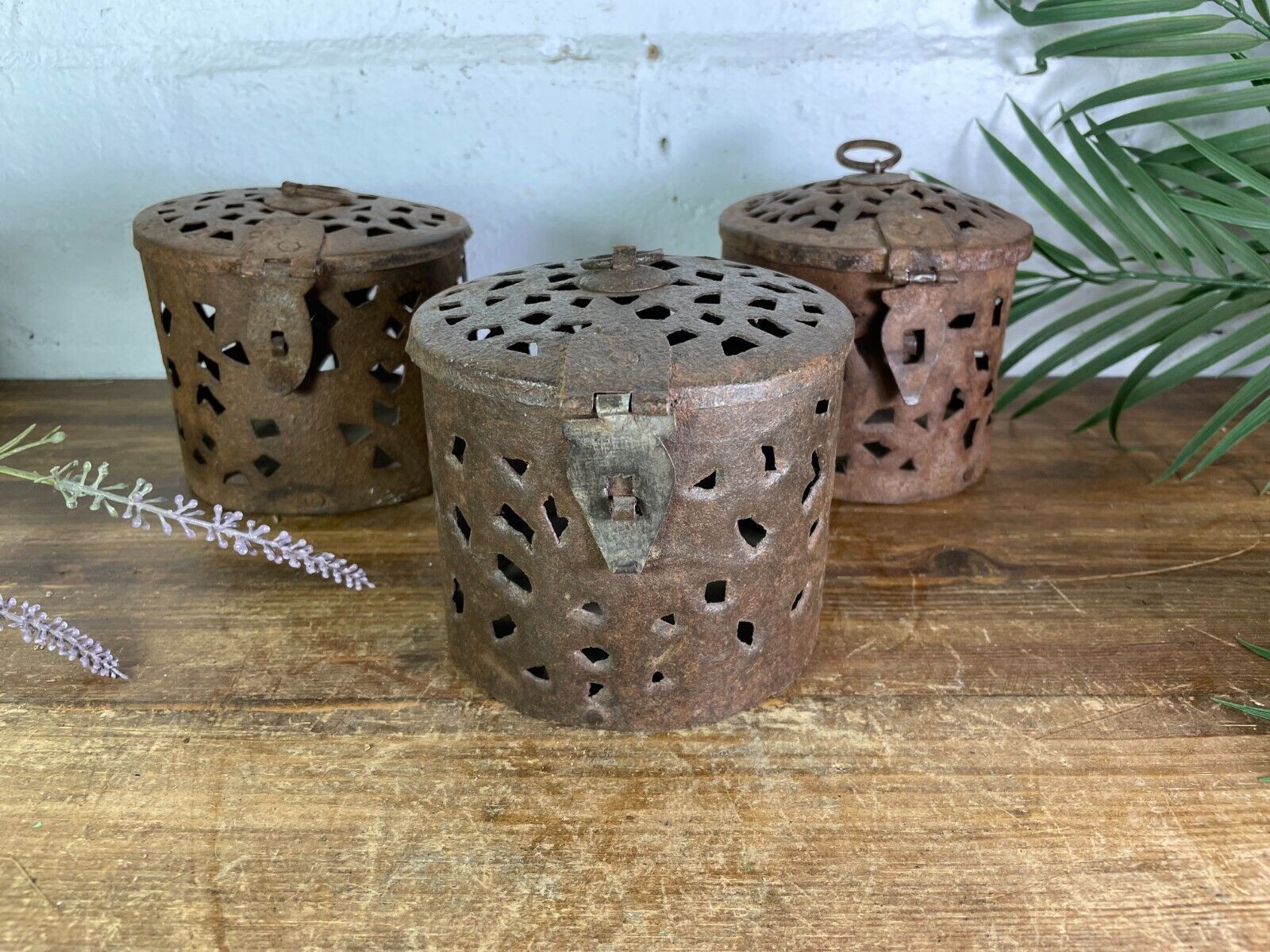 Vintage Rustic Reclaimed Metal Iron Hanging Candle Holder Lantern Wedding Prop