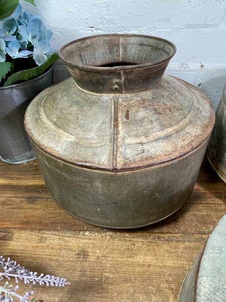 Vintage Rustic Indian Galvanised Metal Iron Water Pot Dry Flower Vase Vessel