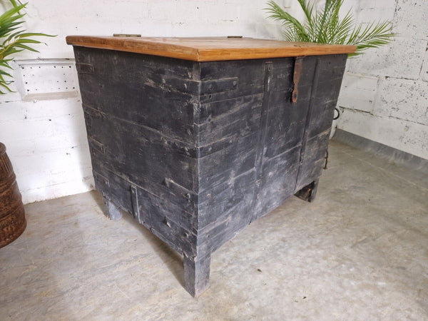 Large Vintage Antique Indian Banded Wooden Dowry Chest Trunk