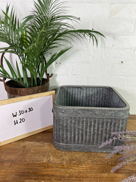 Reproduction Galvanised Dolly Tub Planter